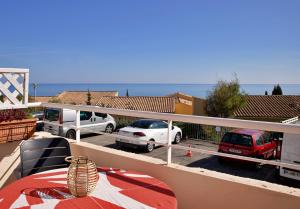 Sea view, terrace, and swimming pool in the heart of the Esterel