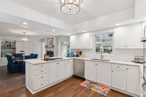 Coastal Dream - 2232 Ocean Rd