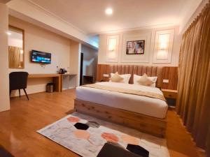 Divines The Elite Zong