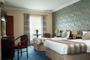 Triple Room room in Holyrood Hotel - Leisure Centre & Escape Spa