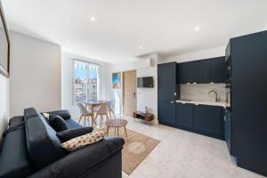 Cozystay 1097 Recently Renovated 2-Bedroom Apartment Cannes City Center