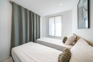 Cozystay 1097 Recently Renovated 2-Bedroom Apartment Cannes City Center