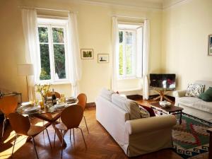 Emy charming apartment with pool