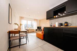 Apartment Rheinblick - river view - old town - wine - coffee - wifi