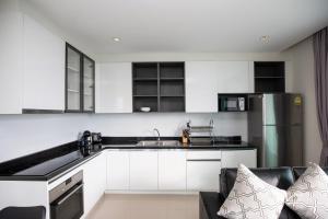 2 Bedrooms near Freedom beach