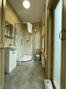 Worcester city apartment at 43 Upper Tything