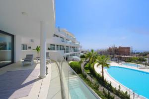 Amazing 3 bedroom with seaviews in Higueron