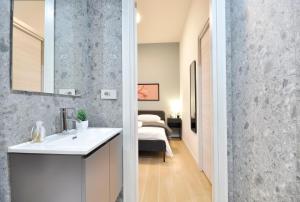 I-Host Como Luxury Apartment - Bianca