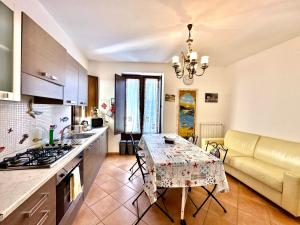 Casa Marzia by Housilia