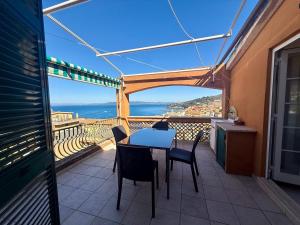 PANORAMIC HOUSE