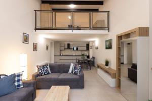 GuestHost - Santa Maria Novella Lovely Flat - Ground Floor