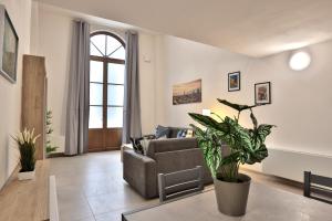 GuestHost - Santa Maria Novella Lovely Flat - Ground Floor