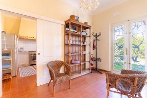 Quiet Villa Oasis, Garden and Italian Charm