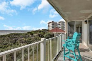 Dreamy Oceanfront Views Direct Beach & Pool Access