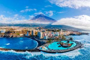 Modern ocean view studio in central area