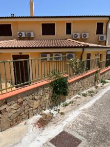 Casa al piano terra con salone e due camere da letto