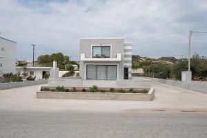 Ocean Breeze Residence