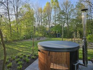 Hoevense wellness met hottub & sauna