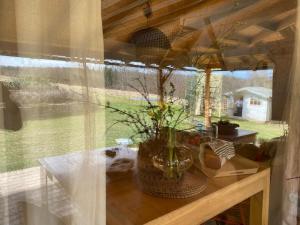 Domek Las Chill Us - w otoczeniu lasu i natury, przyjazny czworonogom