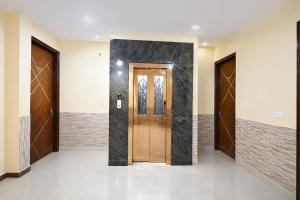 FabHotel Sager Inn