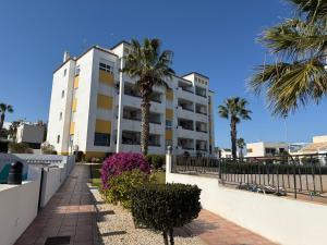 Costa Blanca Beach Apartment with Sunny Balcony & Pool