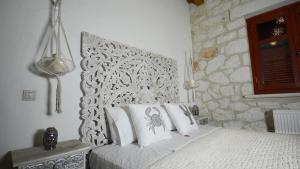 3 bedroom Nephele villa - Jootiq