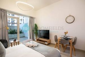 Studio Farishta Alfurjan near Metro