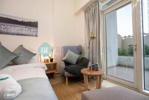 Studio Farishta Alfurjan near Metro