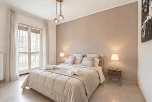 Spacious Modern Apt AC Close to Metro