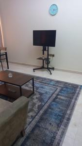 Private Rooms For Rent Near Airport - Raha Hostel