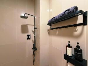 BBQ,Canoe,KTV, Up to 15 Pax, Entire Villa