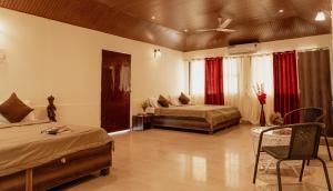 Wild Woods Tiger Resort