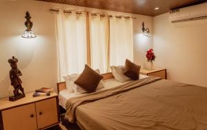 Wild Woods Tiger Resort