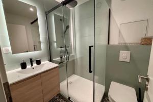 Modern Studio Comfort & Style