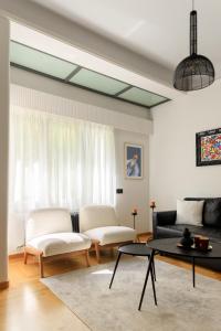 Lux Retreat in the heart of Kolonaki