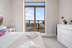 Finchley Road Luxe 2 Bed Apartment NW11
