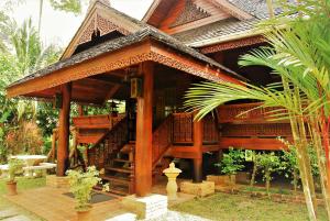 Cozy Garden Resort