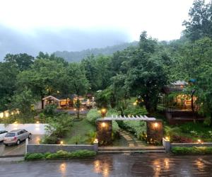Holiday Maiyaan-Emerald club,Karjat