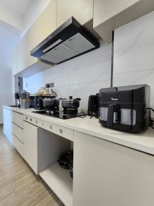 spacious one bedroom apartments with breathtaking city views ,swimming pool ,well equipped gym ,child playground and ample parking space