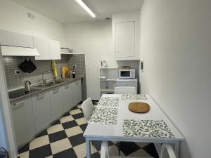 INEJA In the heart of Oneglia, within walking distance of the sea