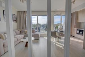 HelApart - Czarna Perła