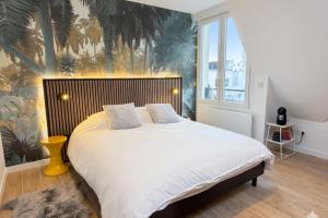 Modern Studio Comfort & Style