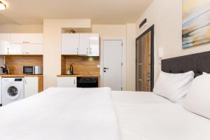 Bright & Modern - Studio Center Plovdiv by Flat Mаnager