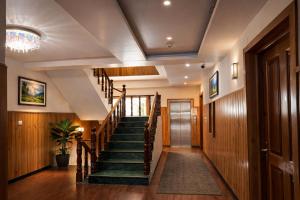 Manali Valley Resort