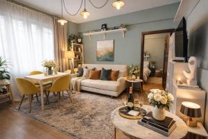 The Sunflower Retreat - Bright & Stylish 1BR Stay