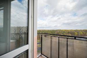 Las Bielański Homely Apartment by BookingHost