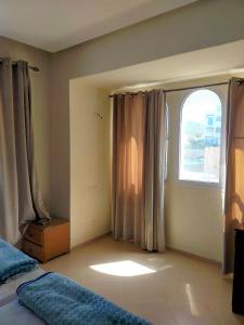 Appartement vue sur piscine lilia aljabal