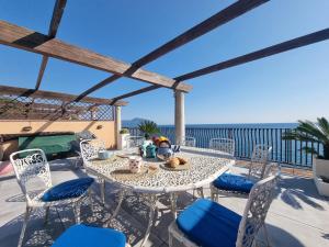 AleMare by Holiday World