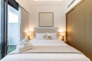 Airstay - Large Balcony - Studio - Azizi 59 - Monthly Offer Available!