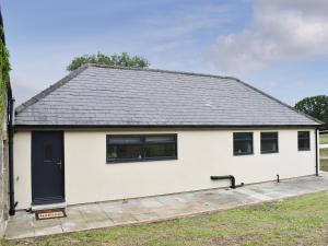 The Cottage At Stainsacre Hall